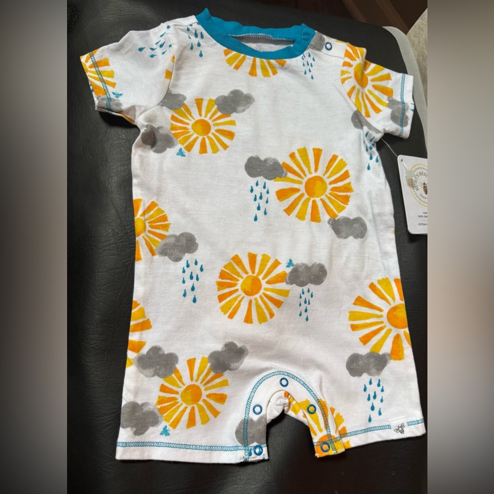 Burt’s Bees Sun & Rain Cloud Onsie